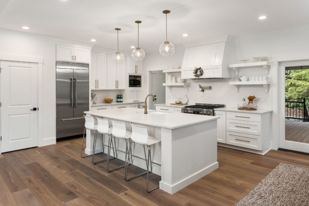 Regular Ceiling with Pendant Lights